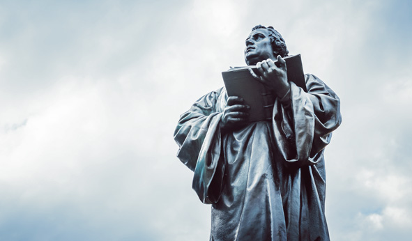 Luther-Fotolia_152331255_M.jpg